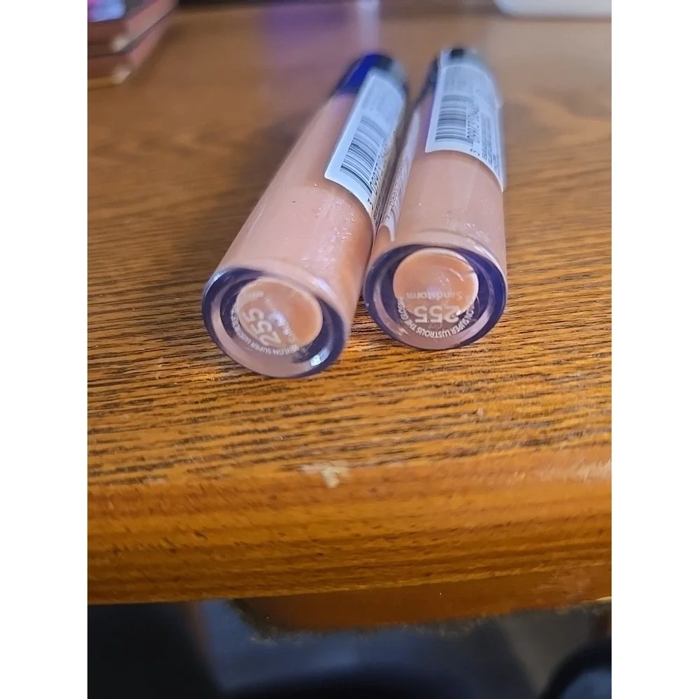 Revlon Super Lustrous Moisturizing High Shine Lip Gloss, 255 Sandstorm, 0.13‎ oz